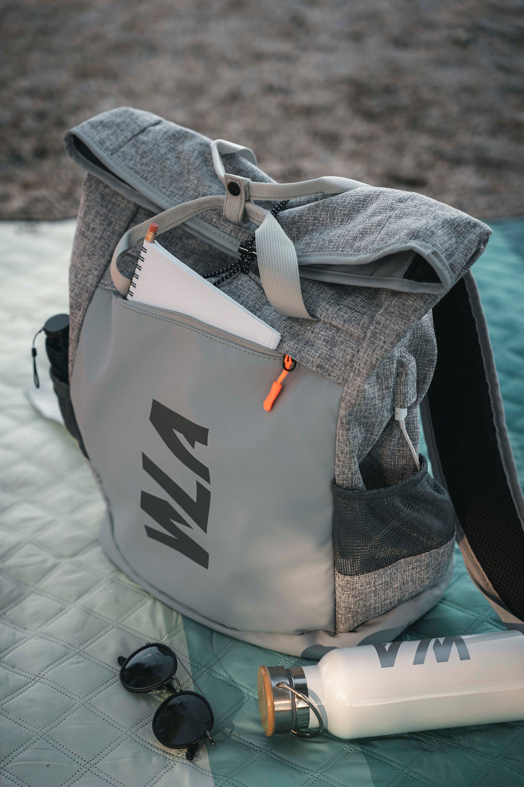 Rolltop Rucksack/ Wickelrucksack mit Henkeln, grau, 28L