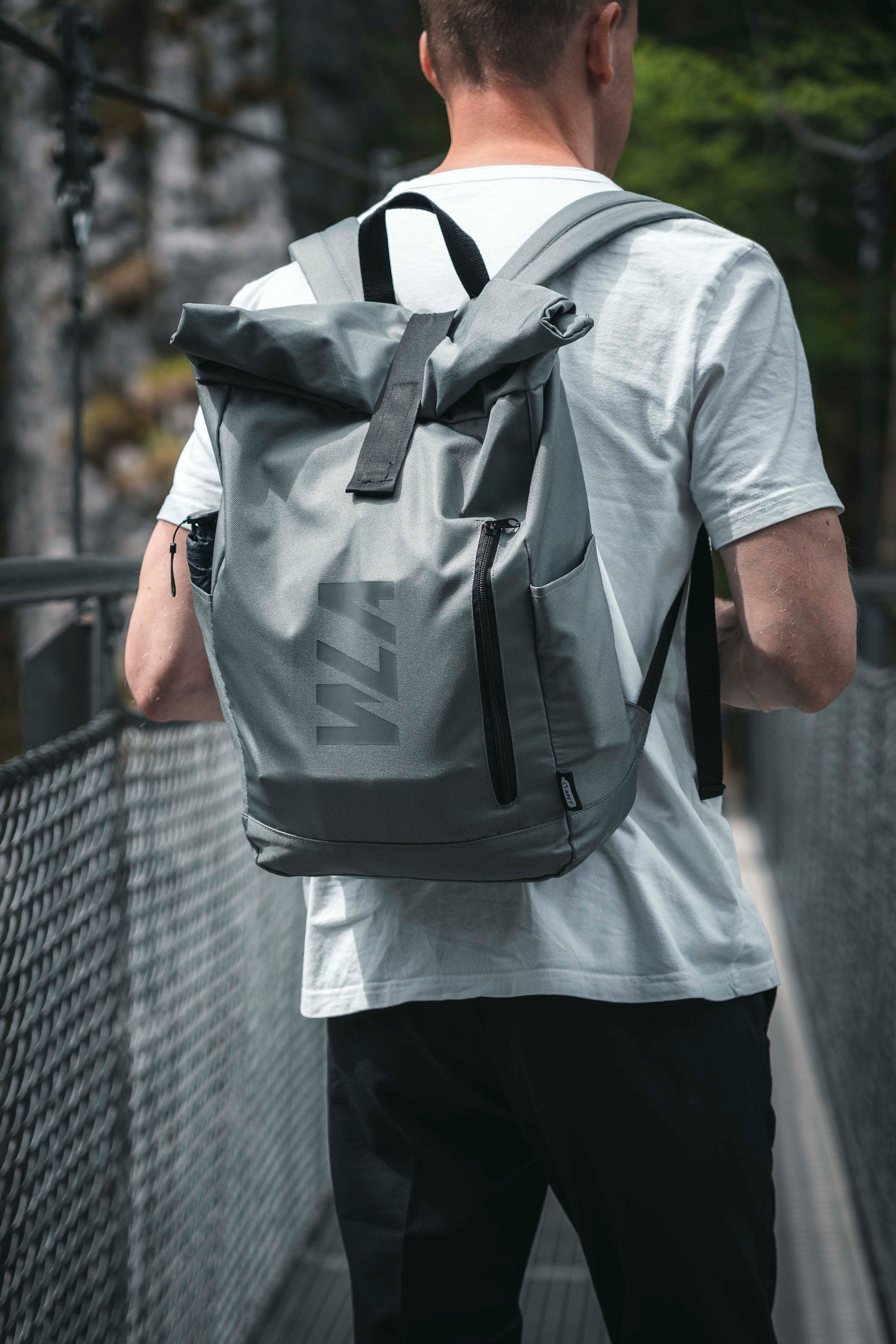 Leichter Rollrucksack, Rolltop, aus recycelten PET-Flaschen, 18l